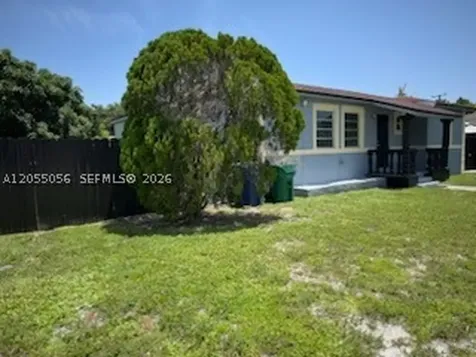 863 NW 139th Street Miami FL 33168