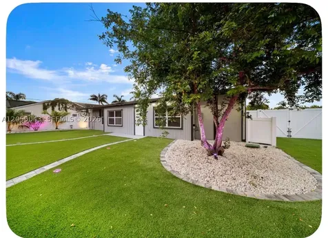 466 SW Prado Avenue Port St. Lucie FL 34983