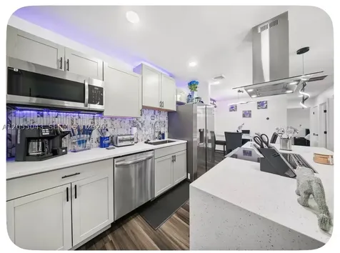 466 SW Prado Avenue Port St. Lucie FL 34983