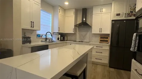 13540 NW 7th Court Pembroke Pines FL 33028