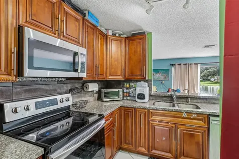 115 NW 108th Avenue Pembroke Pines FL 33026