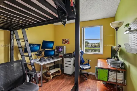 115 NW 108th Avenue Pembroke Pines FL 33026