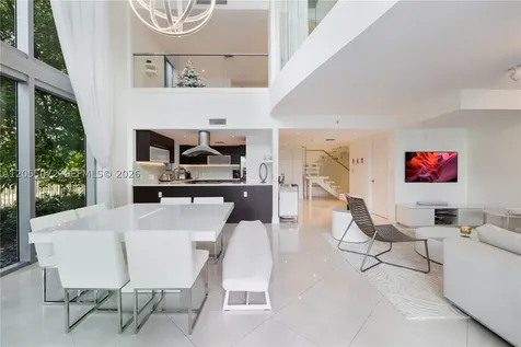 7928 East Drive North Bay Village FL 33141