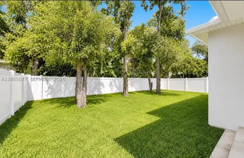 3706 Wiggins Leaf Street Tampa FL 33619