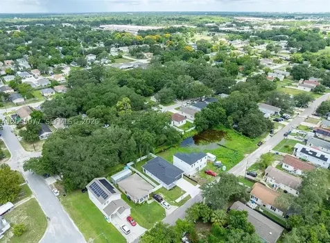 3706 Wiggins Leaf Street Tampa FL 33619