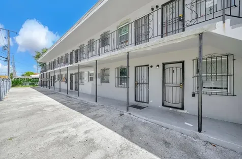 6901 NW 8th Avenue Miami FL 33150