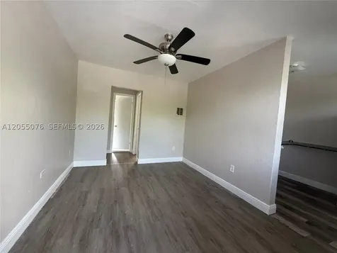 6901 NW 8th Avenue Miami FL 33150