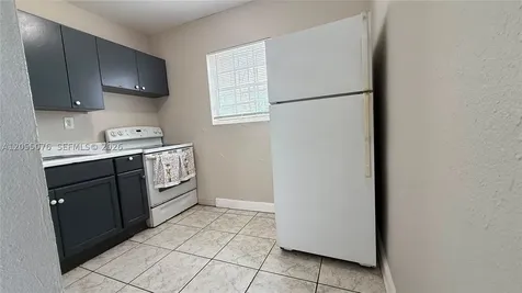 6901 NW 8th Avenue Miami FL 33150