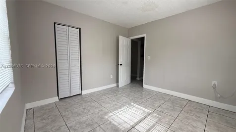 6901 NW 8th Avenue Miami FL 33150