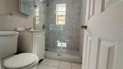6901 NW 8th Avenue Miami FL 33150