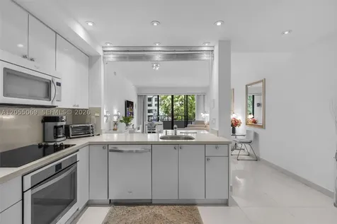 201 Crandon Boulevard Key Biscayne FL 33149