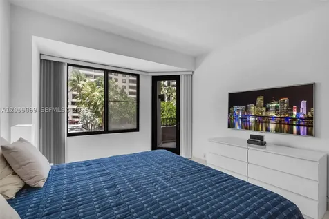 201 Crandon Boulevard Key Biscayne FL 33149
