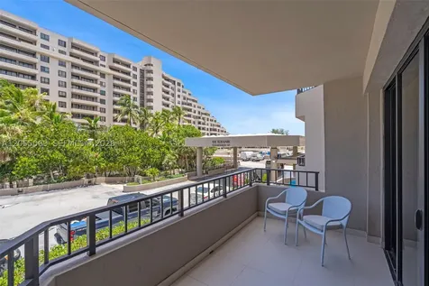 201 Crandon Boulevard Key Biscayne FL 33149
