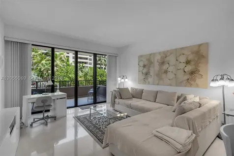 201 Crandon Boulevard Key Biscayne FL 33149