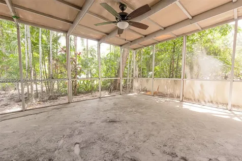 580 University Drive Coral Gables FL 33134