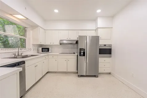580 University Drive Coral Gables FL 33134