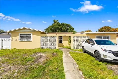 17120 NW 17th Court Miami Gardens FL 33056