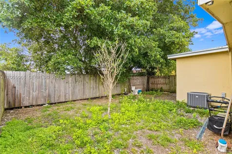 17120 NW 17th Court Miami Gardens FL 33056