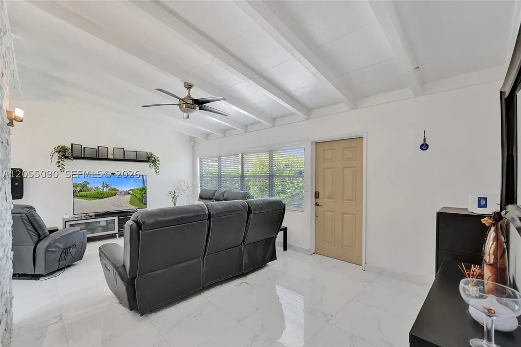 2531 Whale Harbor Lane Fort Lauderdale FL 33312