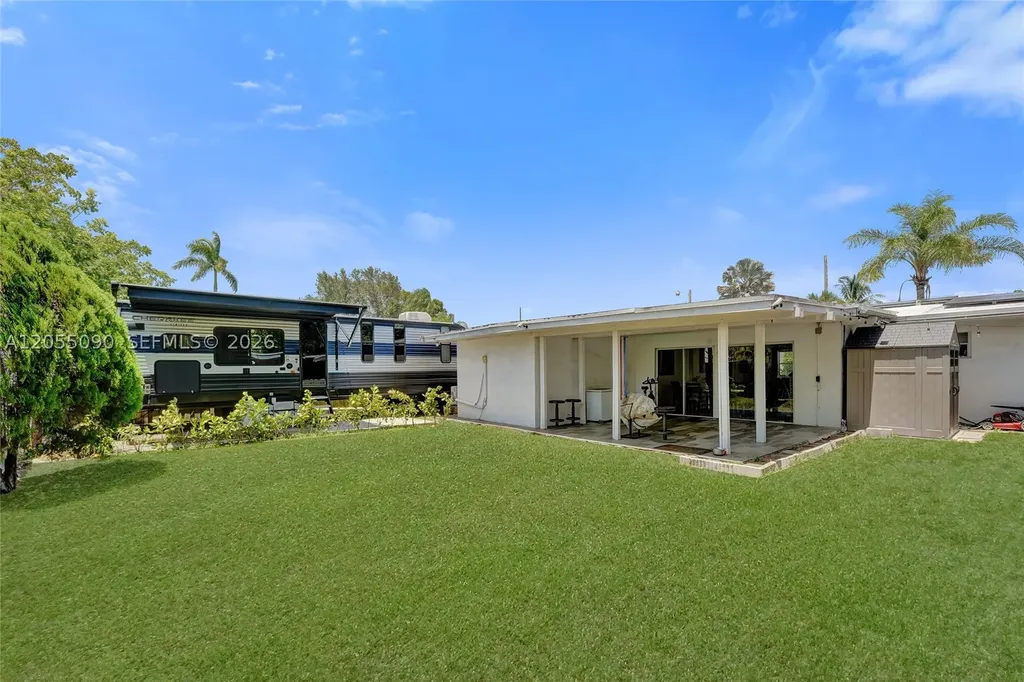2531 Whale Harbor Lane Fort Lauderdale FL 33312