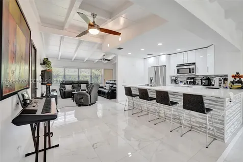 2531 Whale Harbor Lane Fort Lauderdale FL 33312