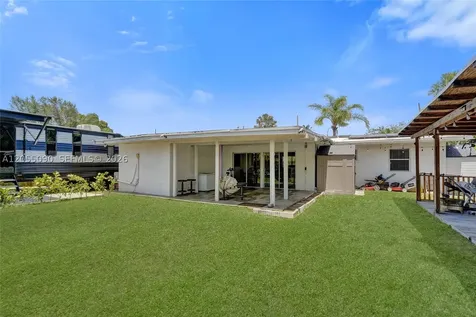 2531 Whale Harbor Lane Fort Lauderdale FL 33312