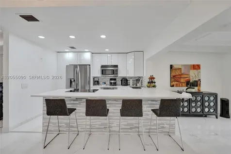 2531 Whale Harbor Lane Fort Lauderdale FL 33312