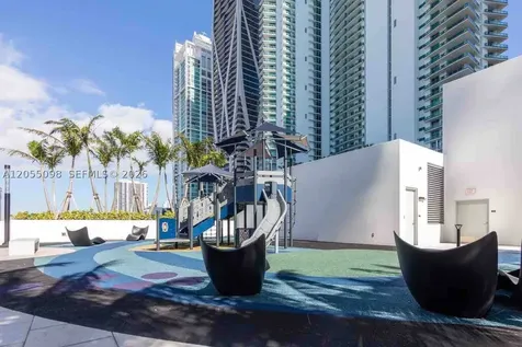 851 NE 1st Avenue Miami FL 33132