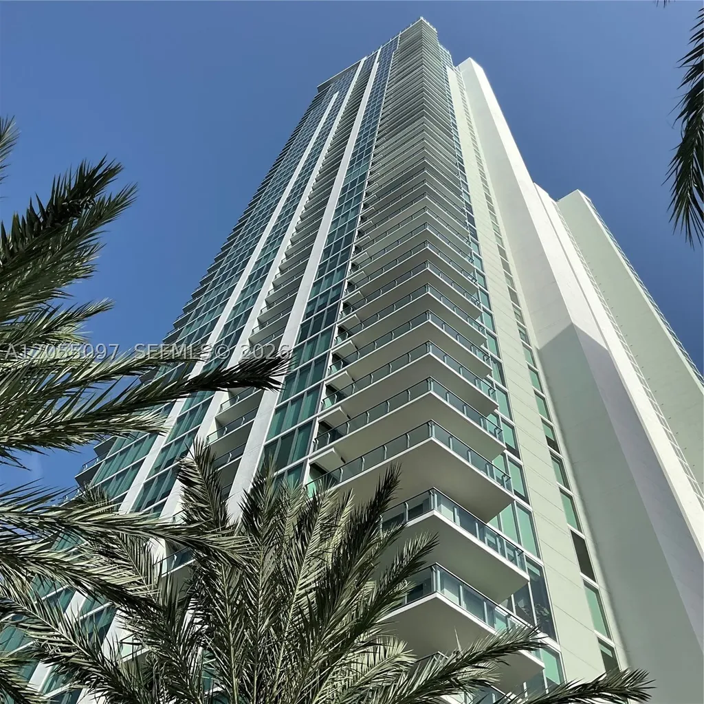 2900 NE 7th Avenue Miami FL 33137