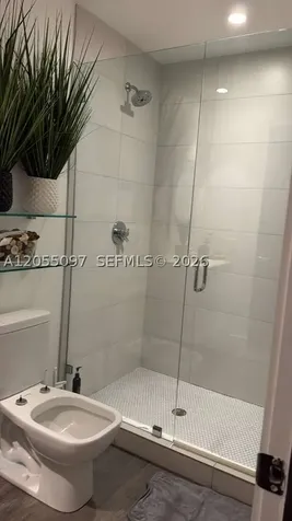 2900 NE 7th Avenue Miami FL 33137