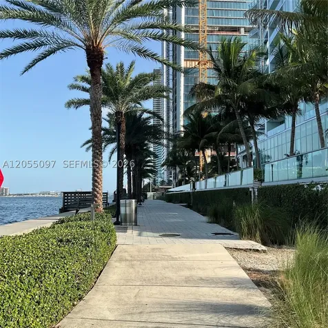 2900 NE 7th Avenue Miami FL 33137