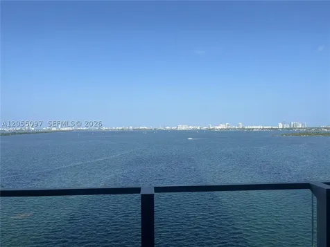 2900 NE 7th Avenue Miami FL 33137