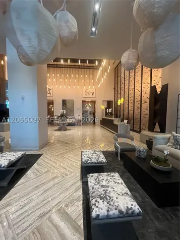 2900 NE 7th Avenue Miami FL 33137