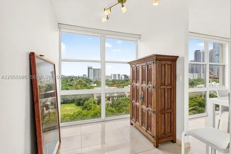 1901 Brickell Avenue Miami FL 33129