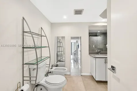 1901 Brickell Avenue Miami FL 33129