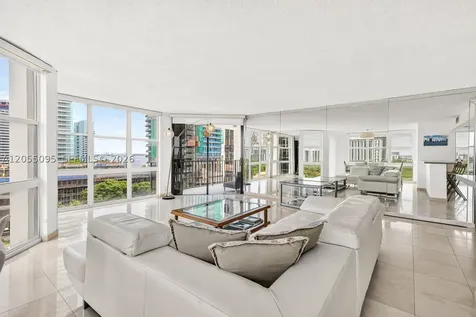 1901 Brickell Avenue Miami FL 33129