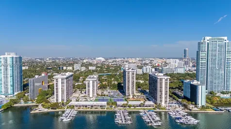 1901 Brickell Avenue Miami FL 33129