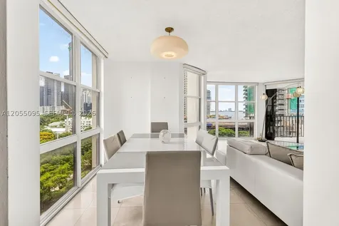 1901 Brickell Avenue Miami FL 33129