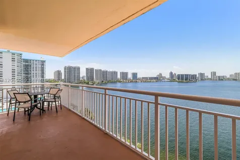 251 174th Street Sunny Isles Beach FL 33160