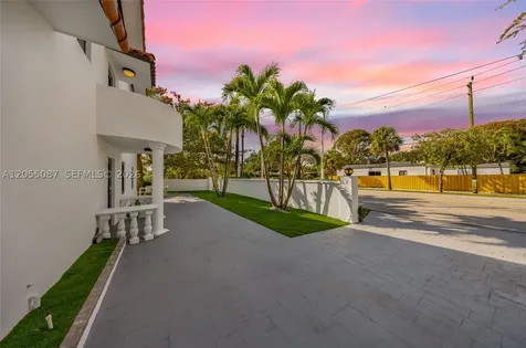 210 NE 107th Street Miami Shores FL 33161