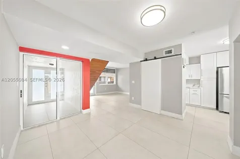 5255 W 26th Court Hialeah FL 33016