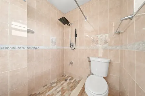 5255 W 26th Court Hialeah FL 33016