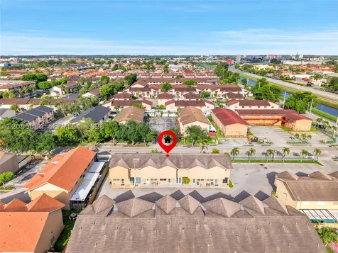 5255 W 26th Court Hialeah FL 33016