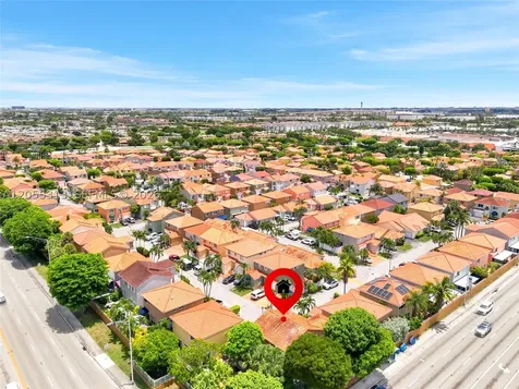 8684 NW 1st Street Miami FL 33126