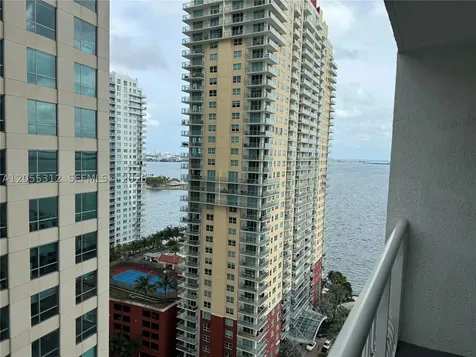 1200 Brickell Bay Drive Miami FL 33131