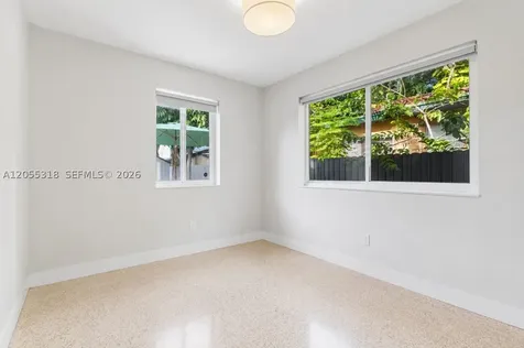 6507 SW 39th Terrace Miami FL 33155