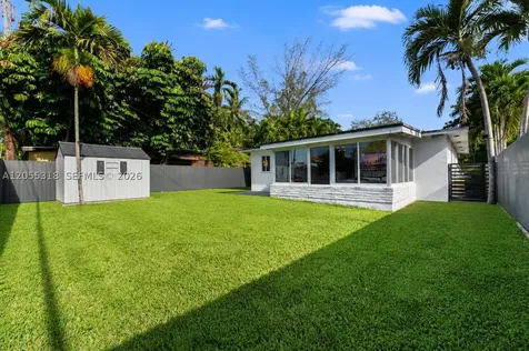 6507 SW 39th Terrace Miami FL 33155