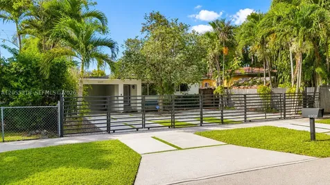 6507 SW 39th Terrace Miami FL 33155