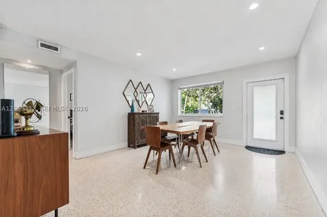 6507 SW 39th Terrace Miami FL 33155
