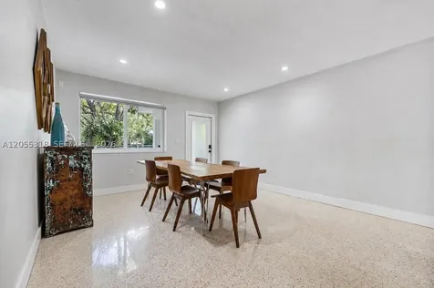 6507 SW 39th Terrace Miami FL 33155